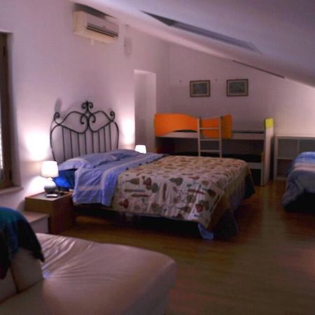 Attico96 Lägenhet Pescara Exteriör bild